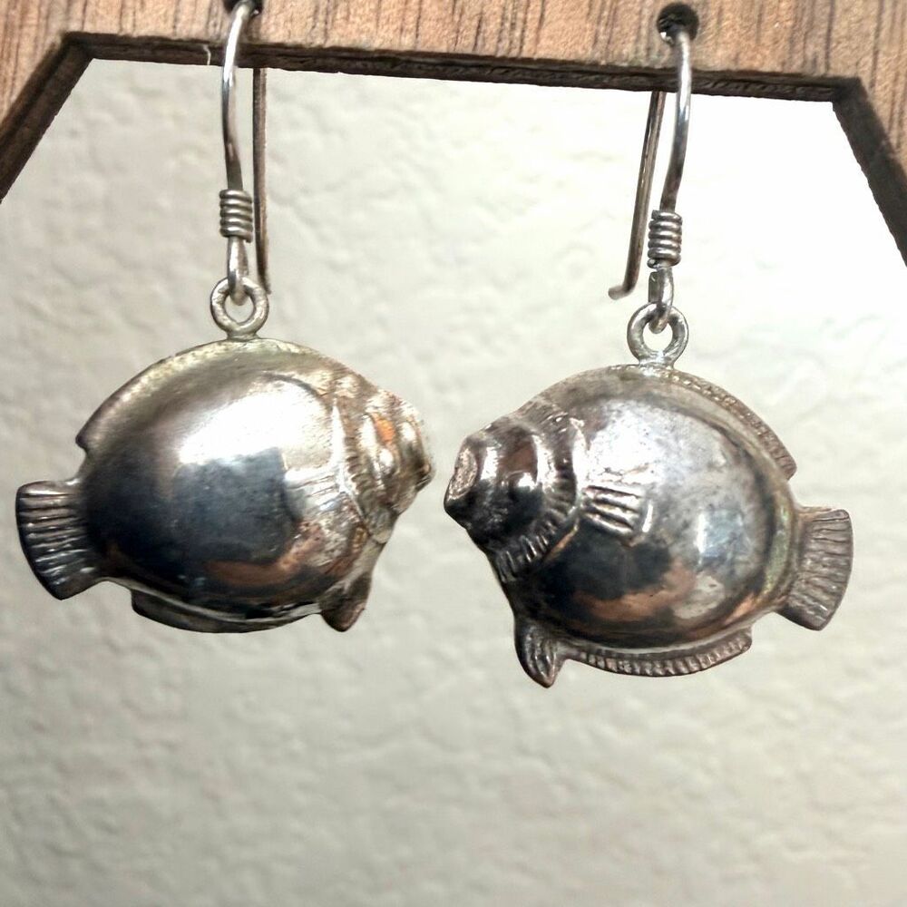 Vintage Sterling Silver Puffy Fish Dangle Earrings